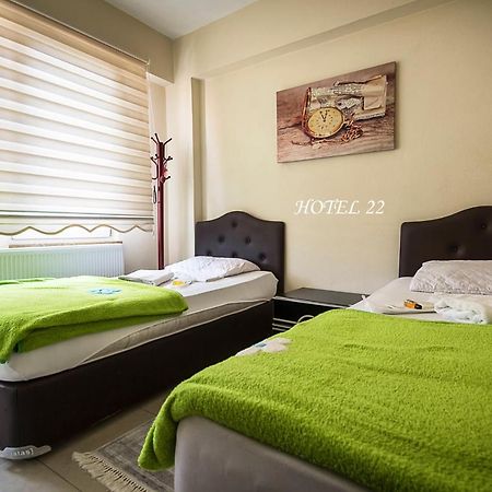 Otel 22 أديرني المظهر الخارجي الصورة