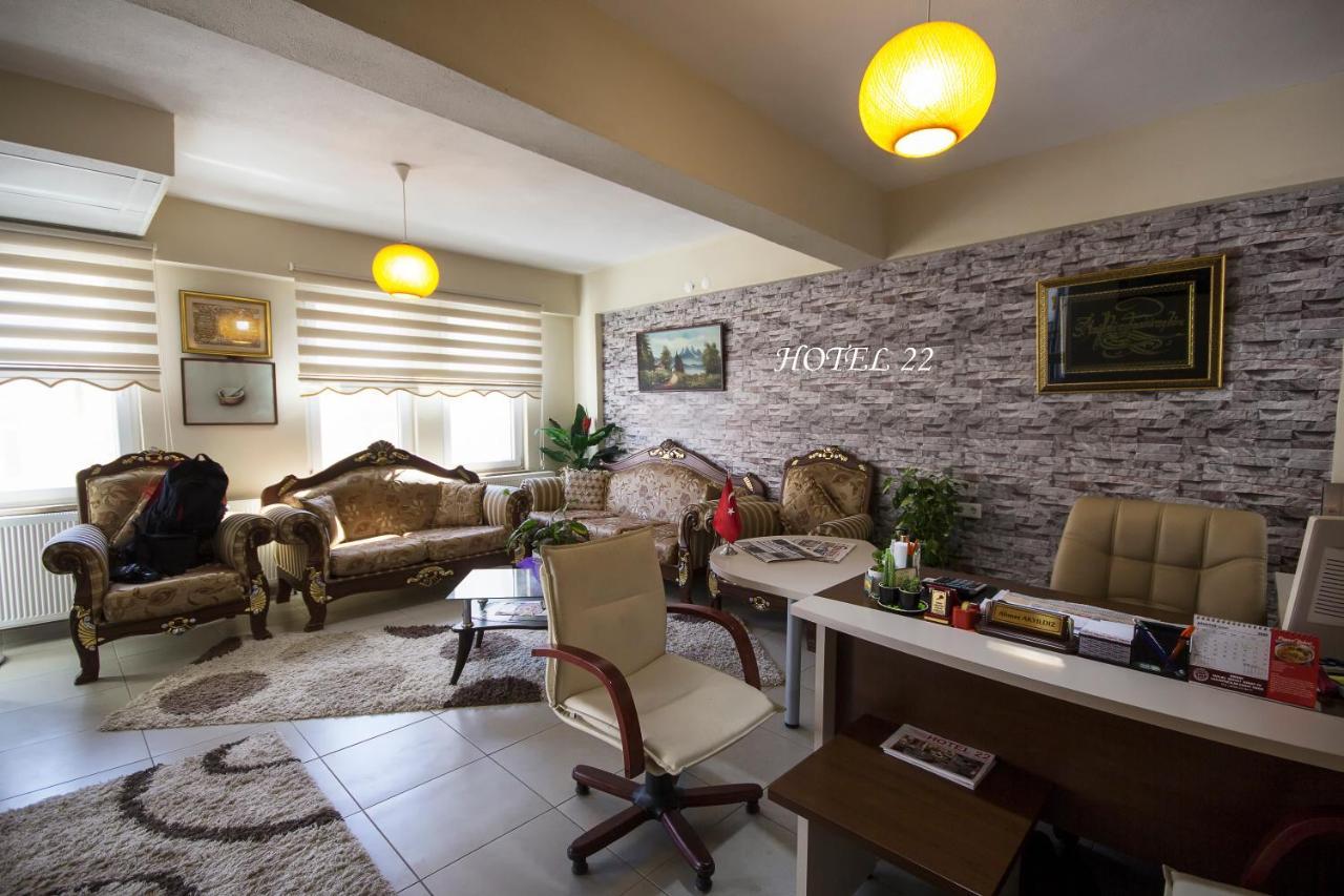 Otel 22 أديرني المظهر الخارجي الصورة