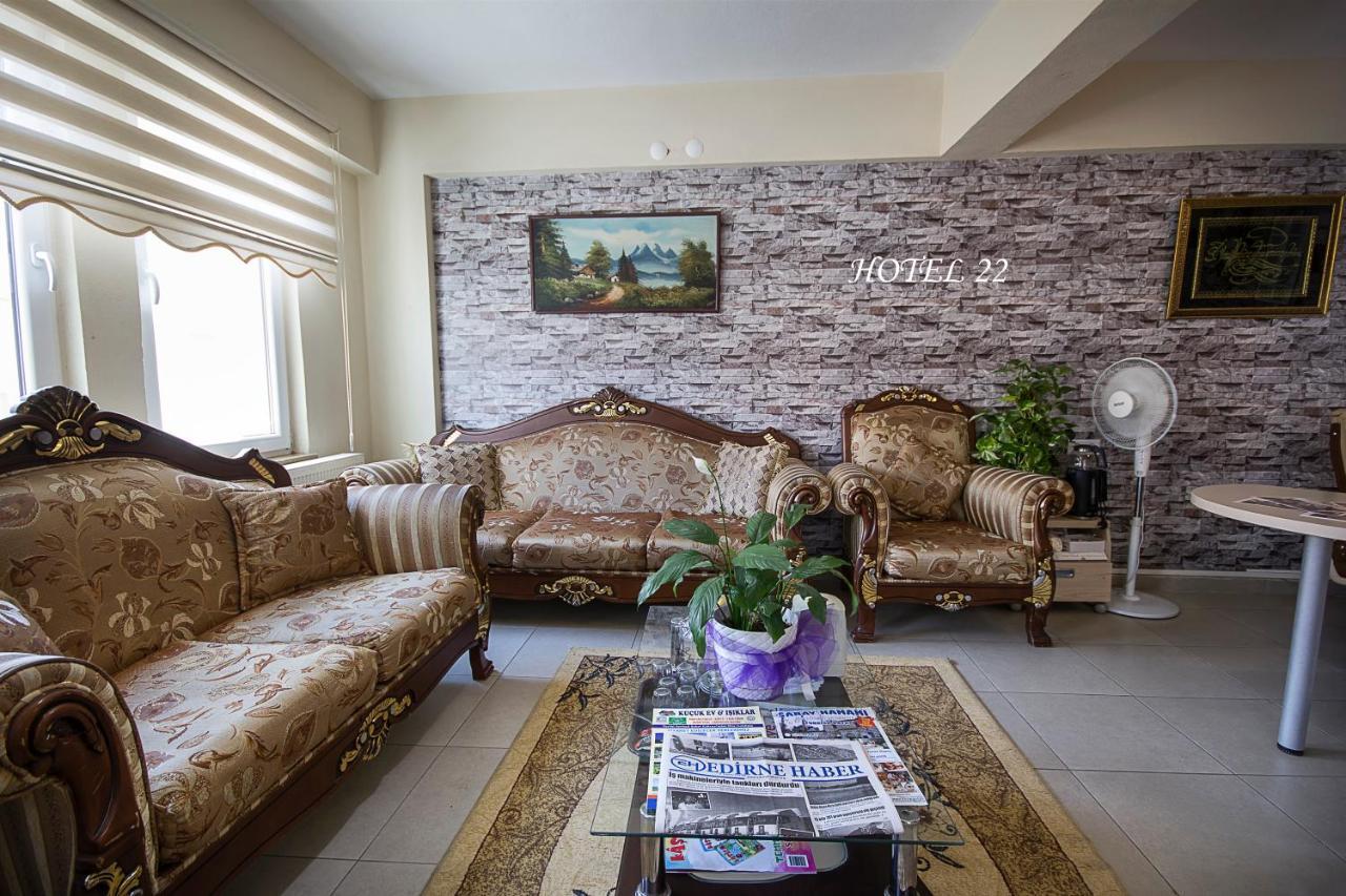 Otel 22 أديرني المظهر الخارجي الصورة